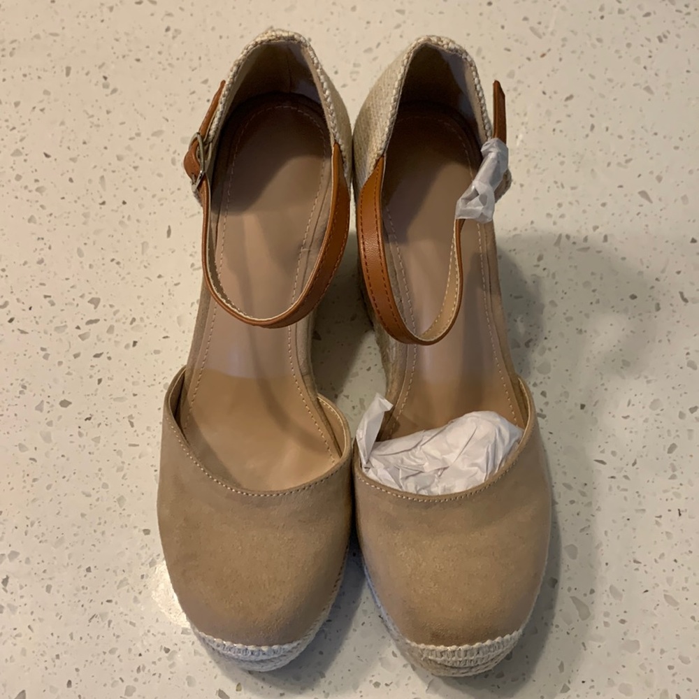 Never worn. Espadrille, wedge. Tan, suede. Size 6.5